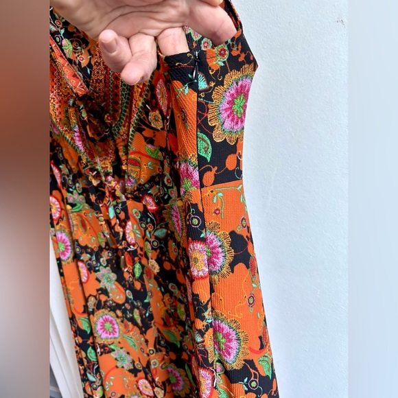 Vintage Floral Orange Sleeveless Dress - Made in Canada - Picture 5 of 8